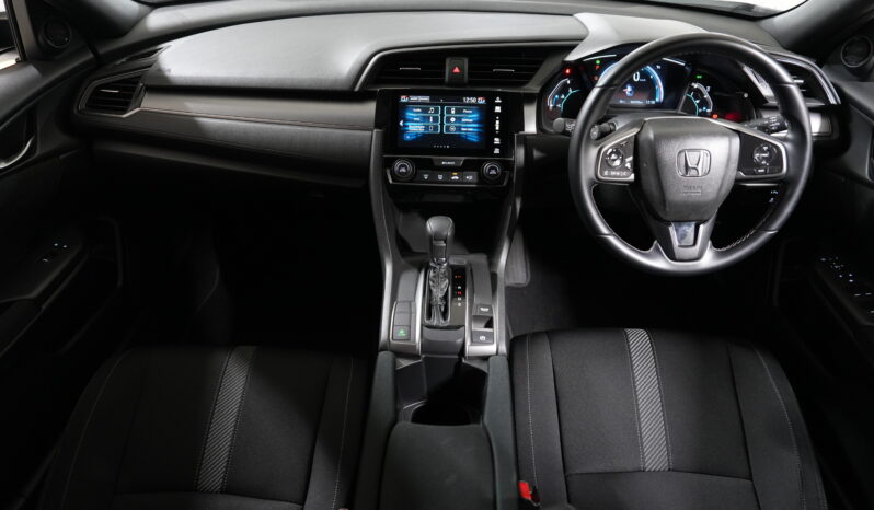 2019 HONDA CIVIC VTi-L full