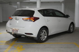 2015 Toyota Corolla Ascent Hatchback full