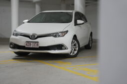 2015 Toyota Corolla Ascent Hatchback full