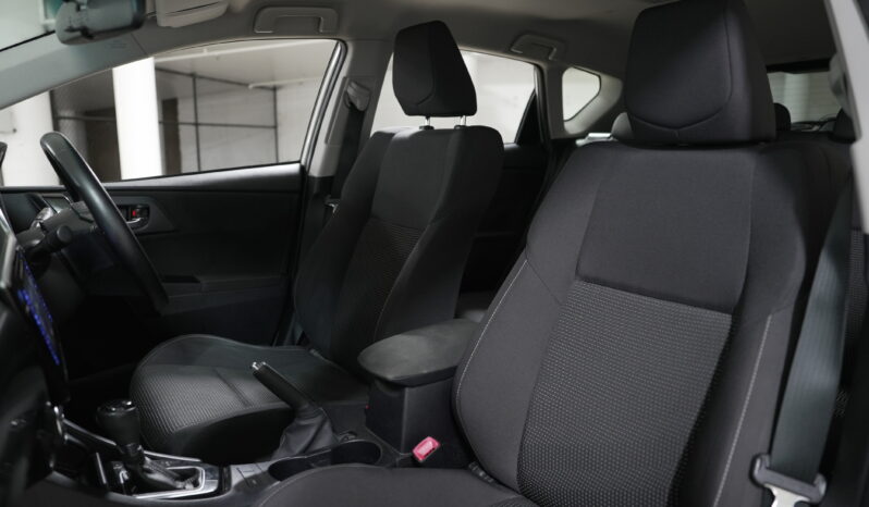 2015 Toyota Corolla Ascent Hatchback full