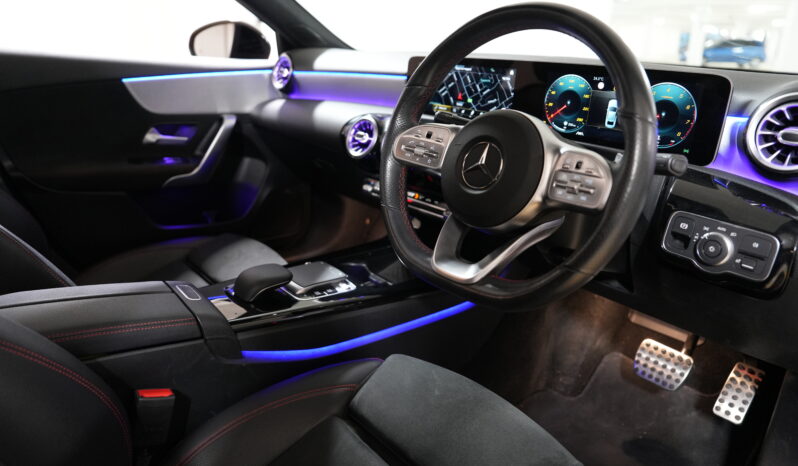 2019 Mercedes-Benz A-Class A200 full