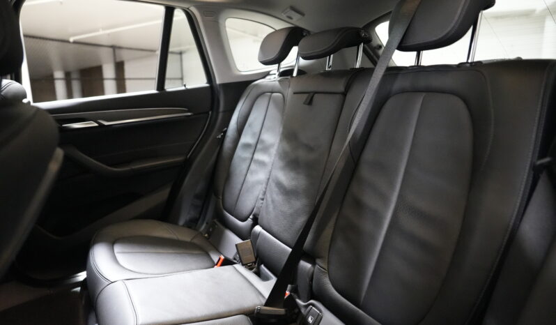 2018 BMW X1 xDrive25i AWD full