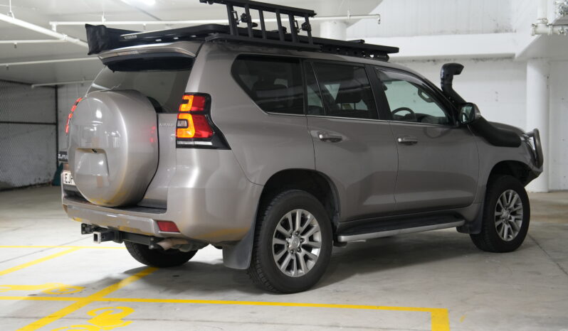 2020 Toyota Landcruiser Prado Kakadu full