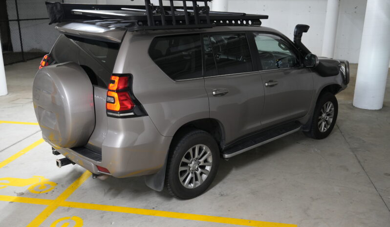 2020 Toyota Landcruiser Prado Kakadu full