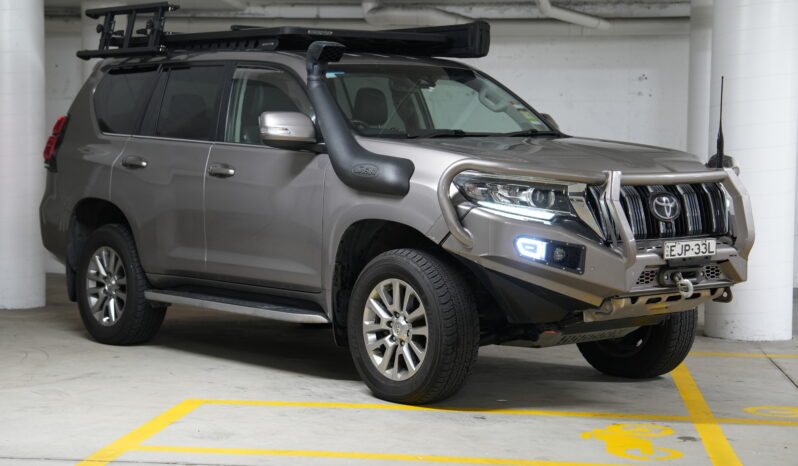 2020 Toyota Landcruiser Prado Kakadu full