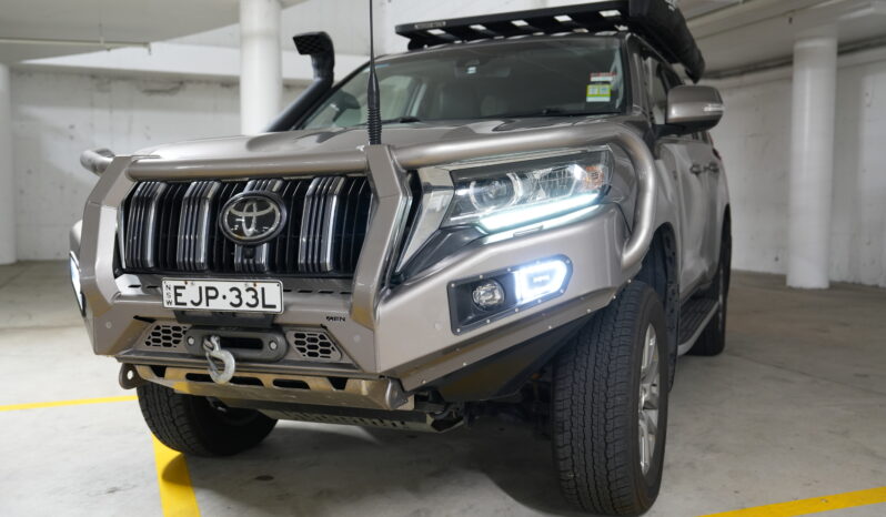 2020 Toyota Landcruiser Prado Kakadu full