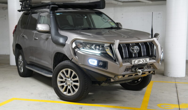 2020 Toyota Landcruiser Prado Kakadu full