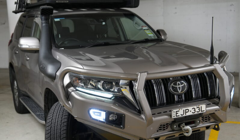 2020 Toyota Landcruiser Prado Kakadu full