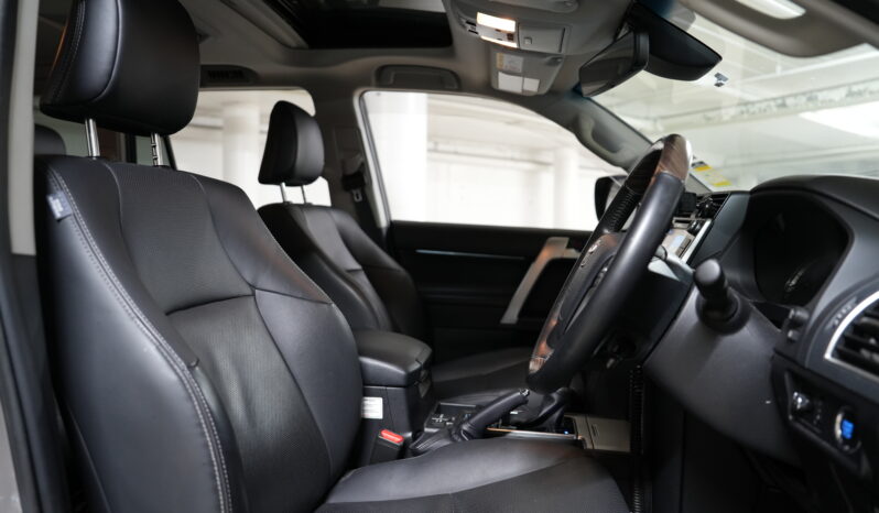 2020 Toyota Landcruiser Prado Kakadu full