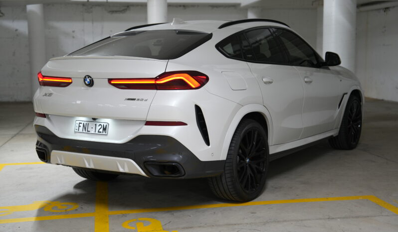 2021 BMW X6 xDrive30d M Sport full