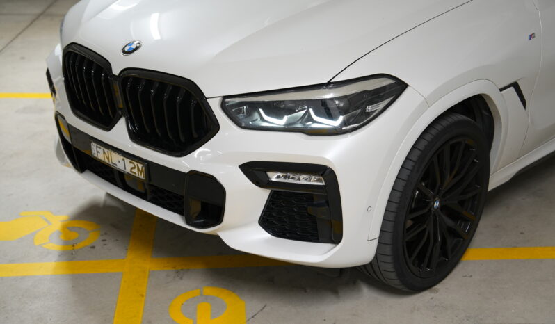 2021 BMW X6 xDrive30d M Sport full