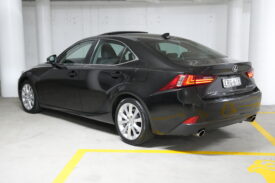 2016 Lexus IS200t Luxury