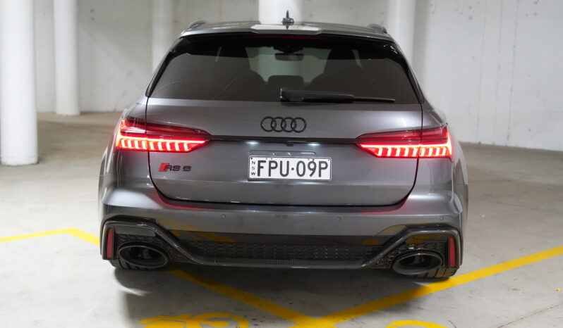 2022 Audi RS6 Avant full