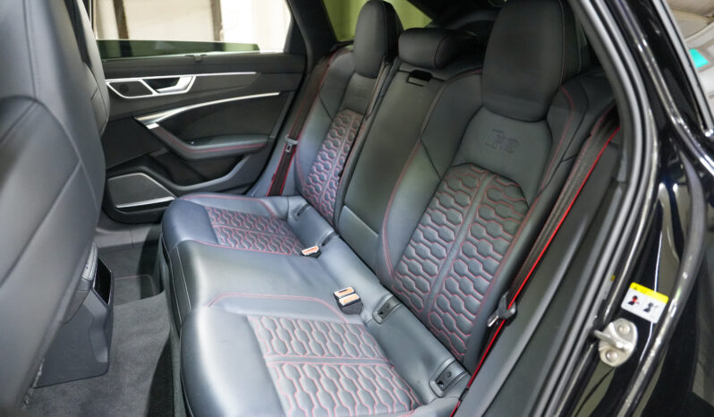 2022 Audi RS6 Avant full