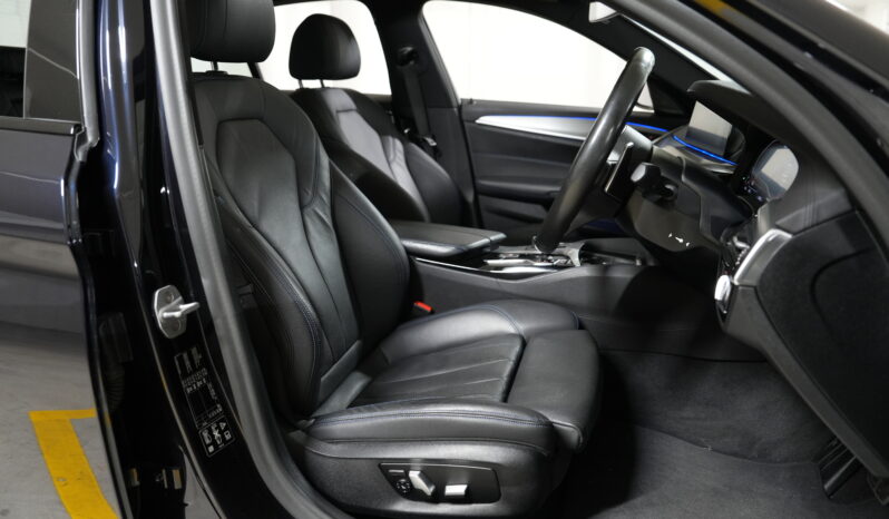 2020 BMW M550i xDrive full