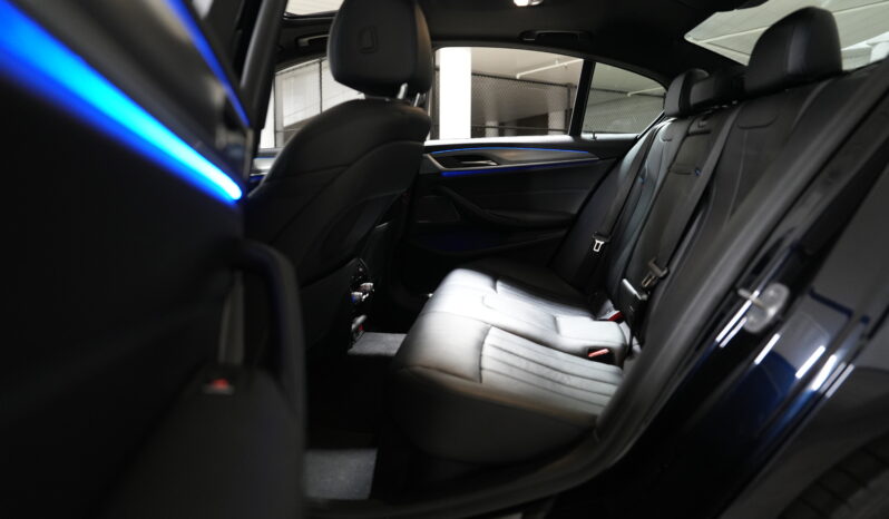 2020 BMW M550i xDrive full