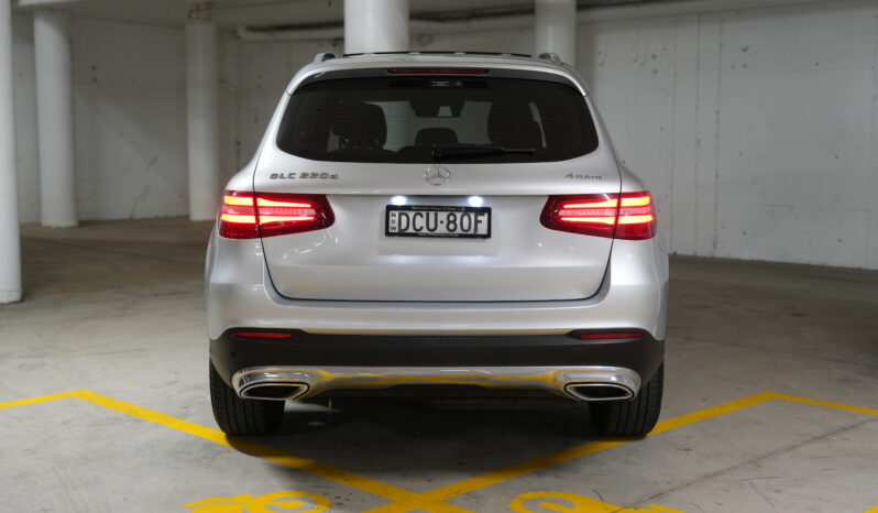 2016 Mercedes-Benz GLC220d full