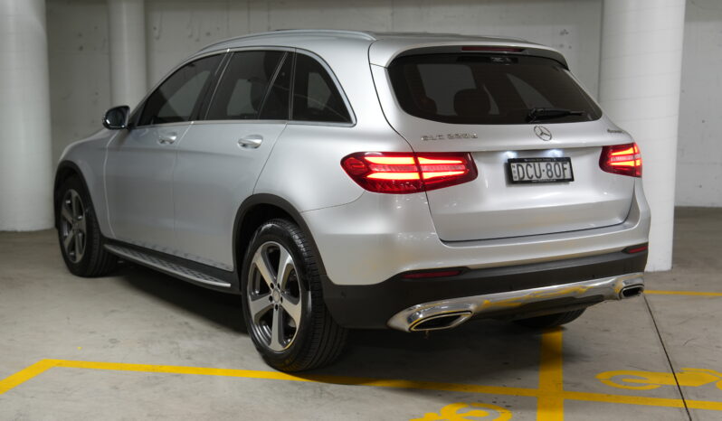 2016 Mercedes-Benz GLC220d full