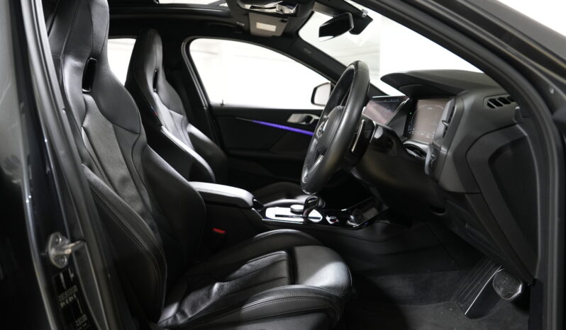 2019 BMW M135i xDrive full
