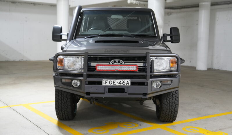 2014 Toyota Landcruiser VDJ79R GXL Double Cab full