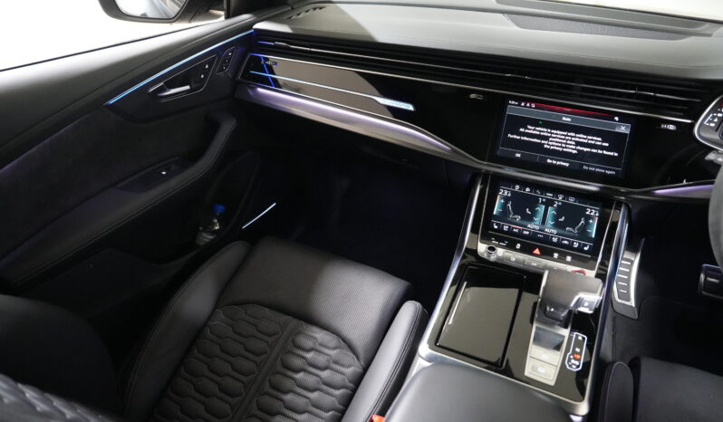 2022 Audi RS Q8 full