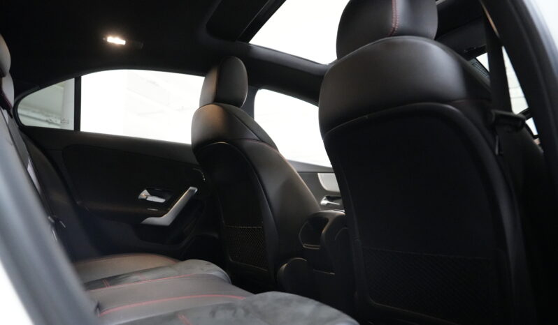 2019 Mercedes-Benz A-Class A200 Sedan full