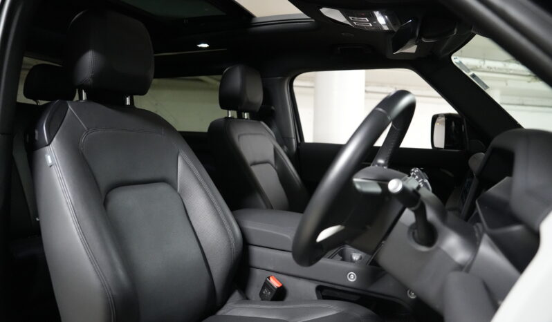 2023 Land Rover Defender D250 S full