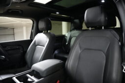 2023 Land Rover Defender D250 S full