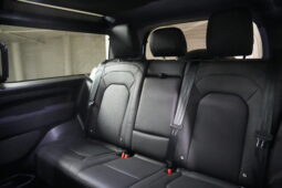 2023 Land Rover Defender D250 S full