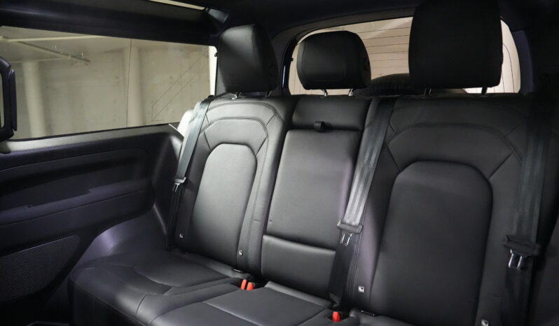 2023 Land Rover Defender D250 S full