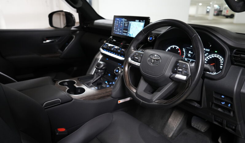 2023 Toyota Landcruiser VX full