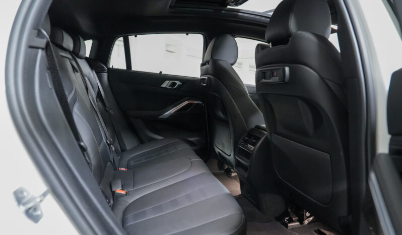 2020 BMW X6 xDrive30d M Sport full