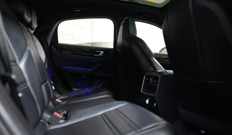2020 Porsche Cayenne S Coupe full