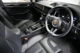2021 Porsche Macan MY22