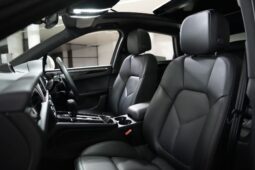 2021 Porsche Macan MY22 full