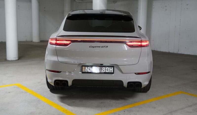2022 Porsche Cayenne GTS Coupe full