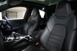2022 Porsche Cayenne GTS Coupe full