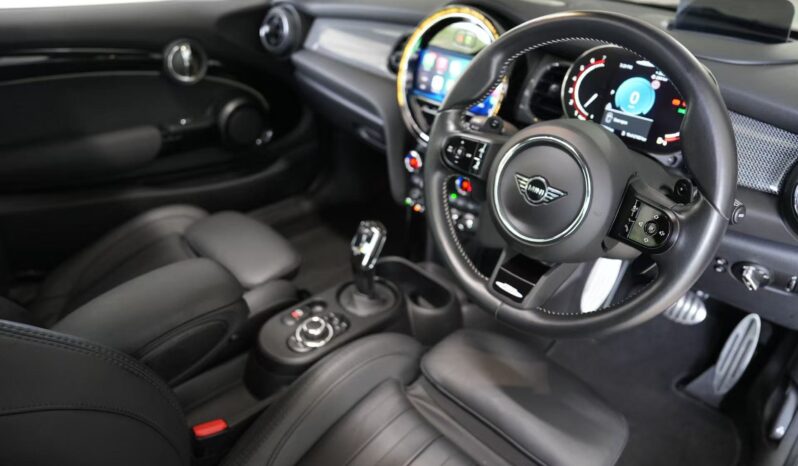 2021 MINI Hatch John Cooper Works full