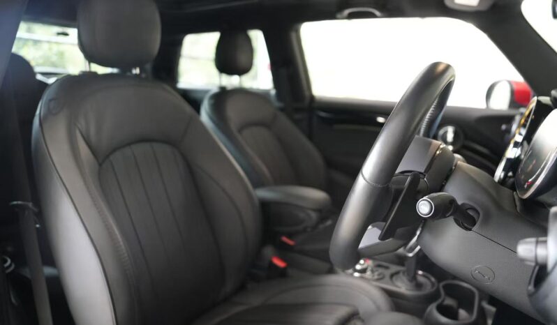 2021 MINI Hatch John Cooper Works full