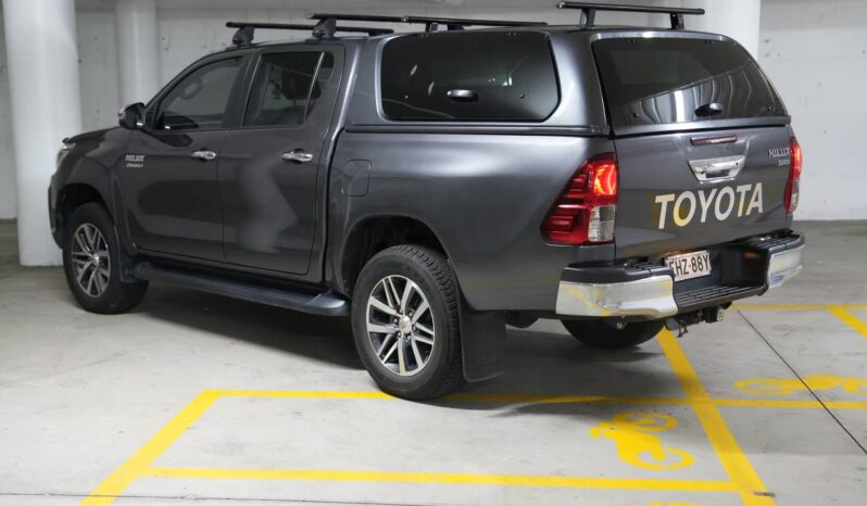 2020 TOYOTA HILUX SR5 (4×4) GUN126R full