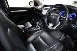 2020 TOYOTA HILUX SR5 (4×4) GUN126R full