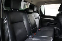 2020 TOYOTA HILUX SR5 (4×4) GUN126R full