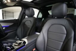 2020 Mercedes-Benz C-Class C200 Sedan full