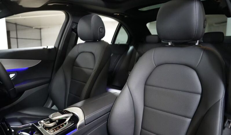 2020 Mercedes-Benz C-Class C200 Sedan full