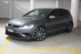2018 VOLKSWAGEN GOLF R MY18