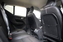 2021 VOLVO XC40 T4 MOMENTUM (FWD) MY22 full