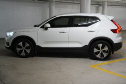 2021 VOLVO XC40 T4 MOMENTUM (FWD) MY22 full