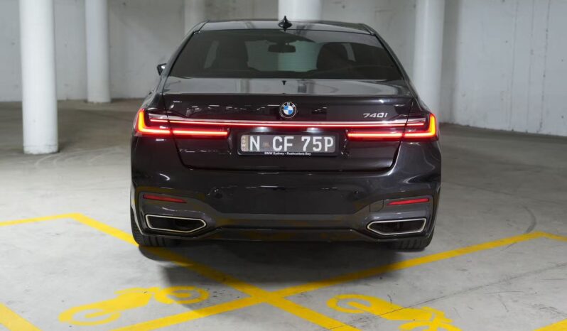 2022 BMW 7 40i G11 LCI full