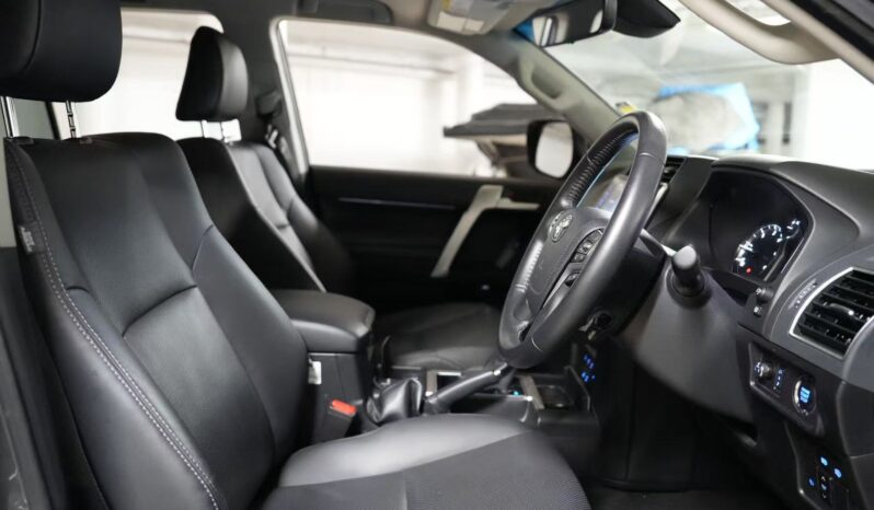 2021 TOYOTA LANDCRUISER PRADO VX full
