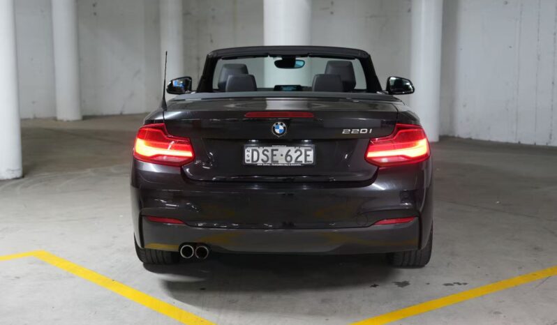 2017 BMW 220i M SPORT F23 MY17 full